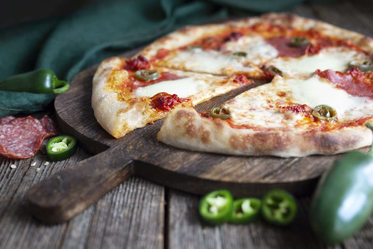 SALAMINDUJA Pizza Backen